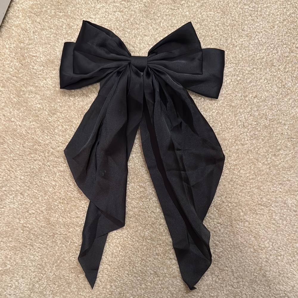 Elegant Black Bow Hair Accessory clip pack of 6